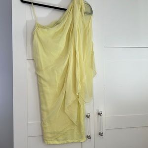 Alice and Olivia one shoulder yellow dress